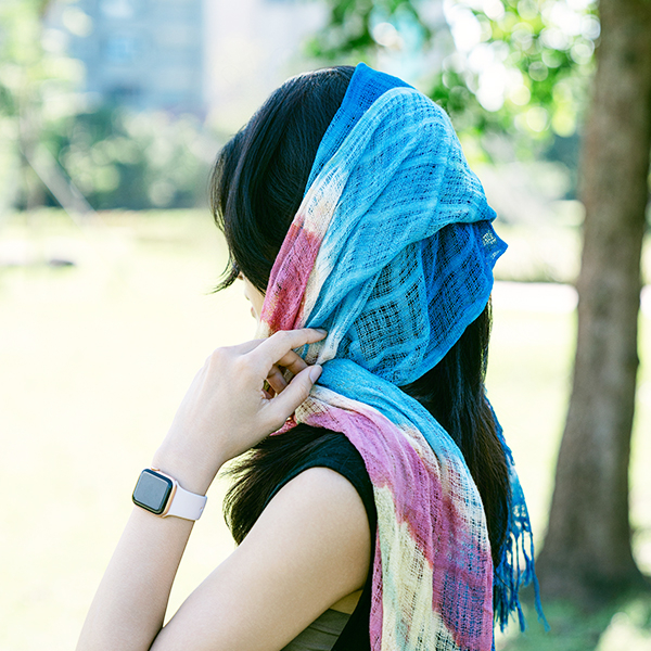 棉格紋漸層圍巾