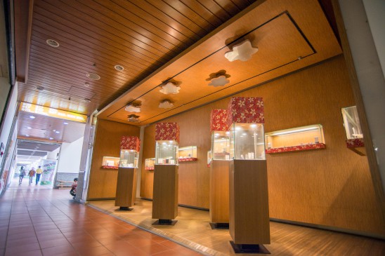 Products selected from Hakka Affairs Bureau's Creative Design are presented.