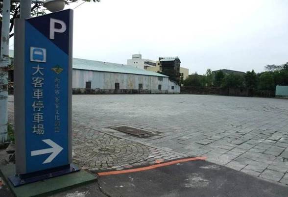大客車停車場,共2圖片
